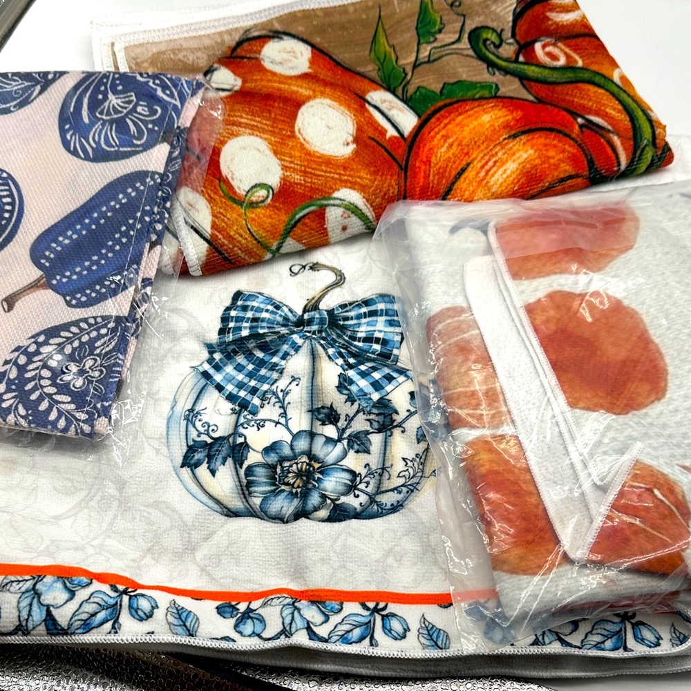 Colorful Pumpkin Themed Kitchen Towels